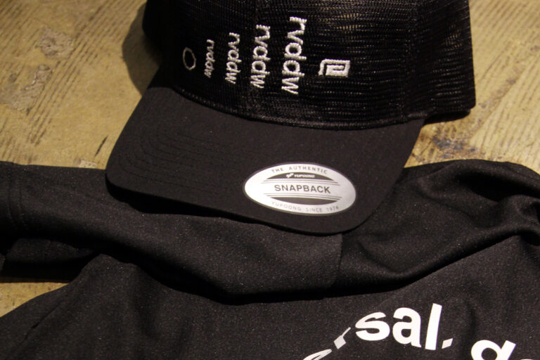 REVERSAL 新作商品 “FLEXFIT 360 MESH CAP “