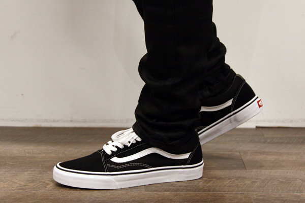 VANS再入荷 “OLD SKOOL”