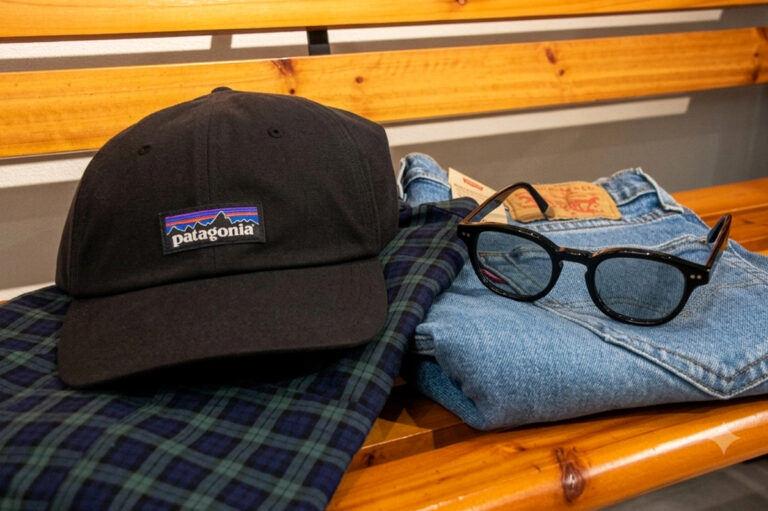 PATAGONIA “P-6 LABEL TRAD CAP”