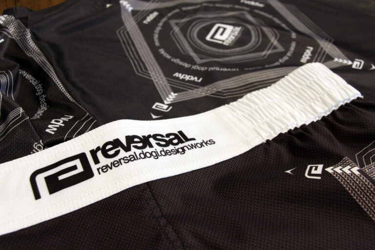 REVERSAL　”  MANDALAS SHORT RASH GUARD＆MANDALAS FIGHT SHORTS “