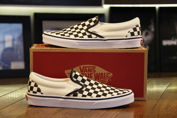 VANS再入荷 “CLASSIC SLIP-ON”